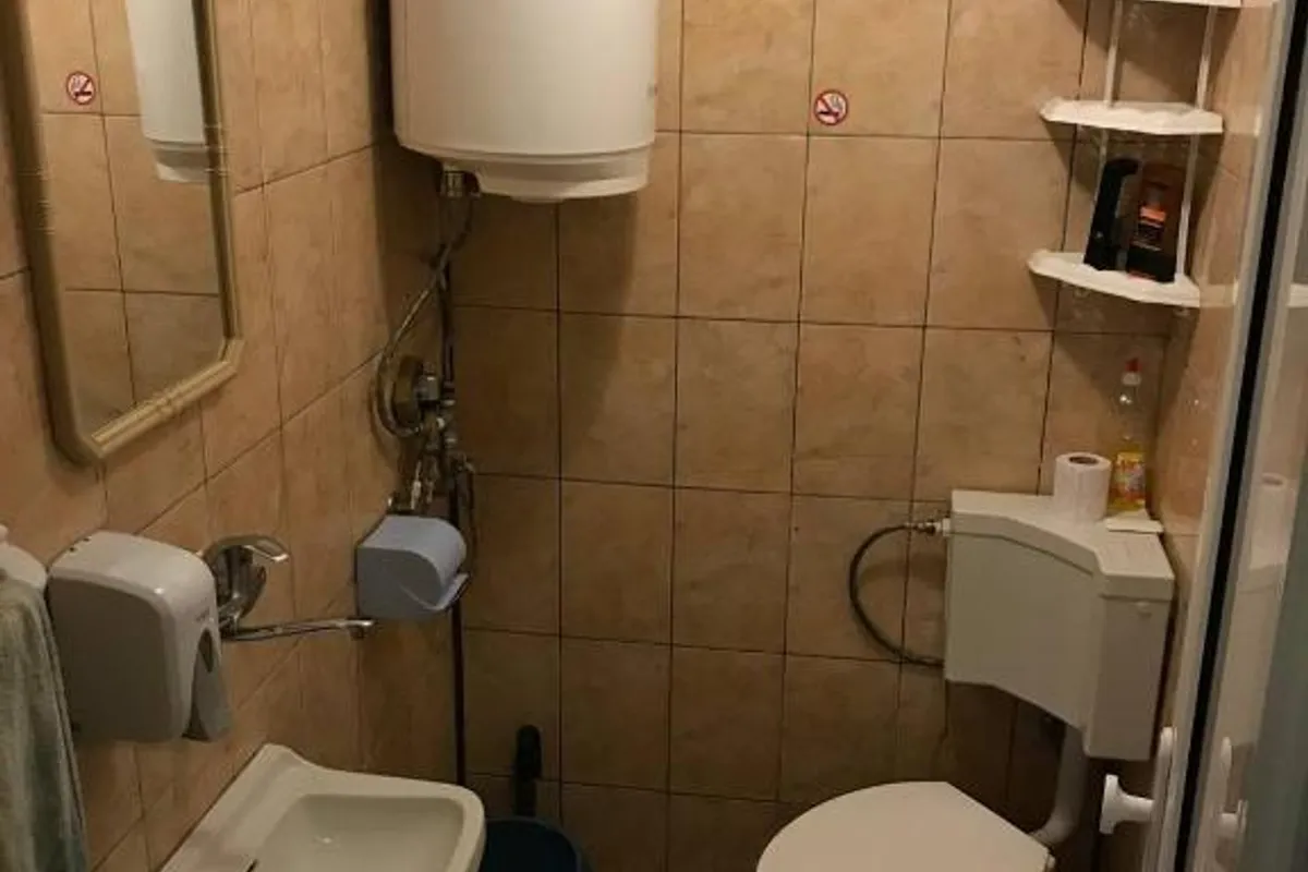 10 Coins Hostel & tours photo 3