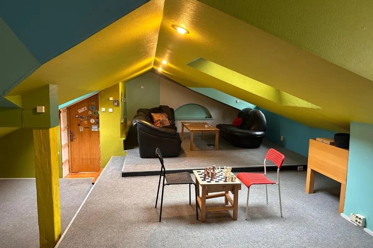 25 Hours Hostel photo 2