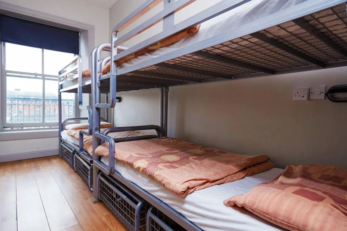 Bru Bar & Hostel photo 2