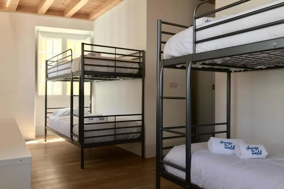Change The World Hostels - Coimbra - Almedina