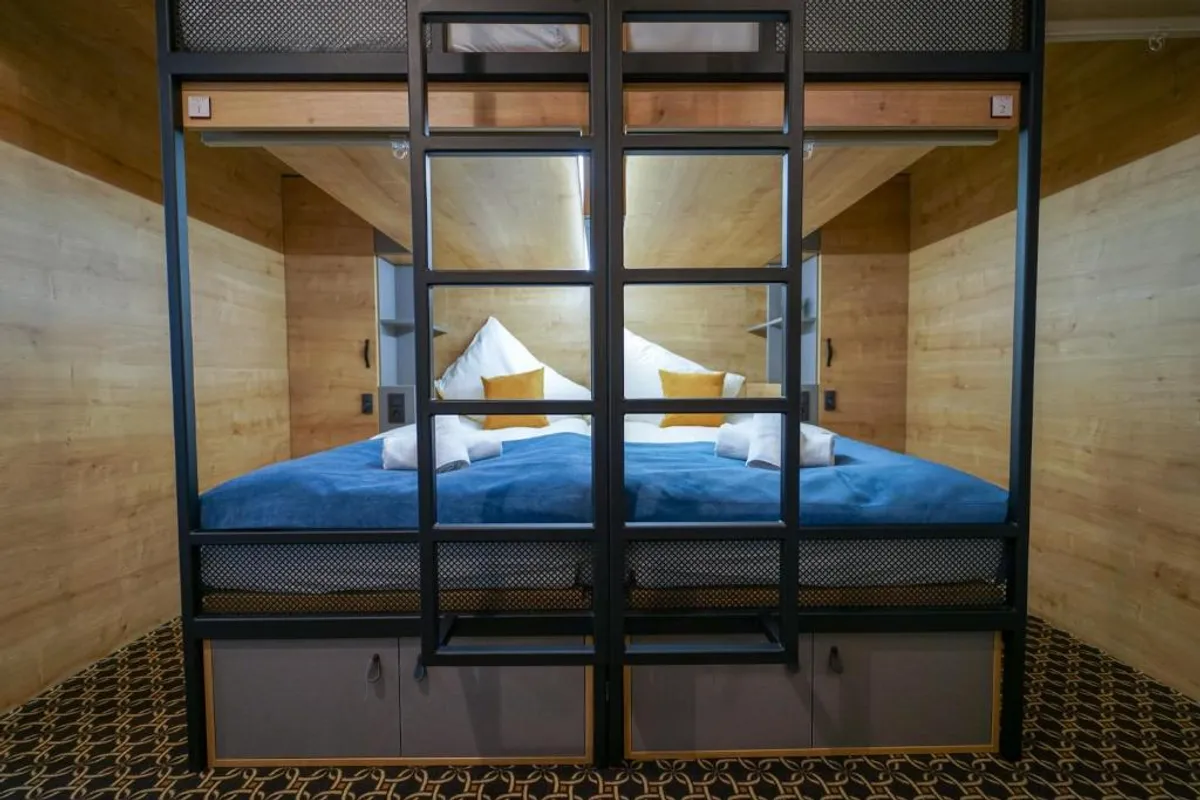 CHORS Capsule Hostel photo 4