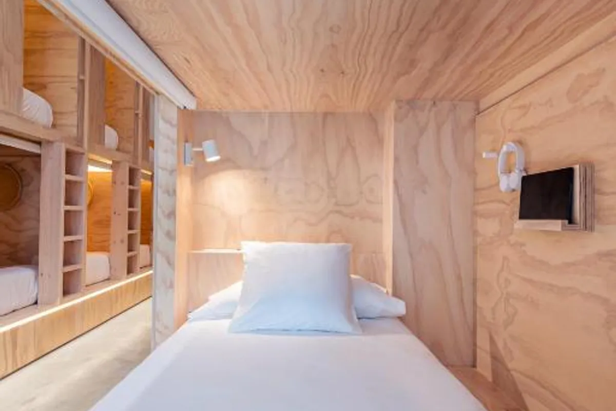 Colo Colo Hostel Valencia photo 4