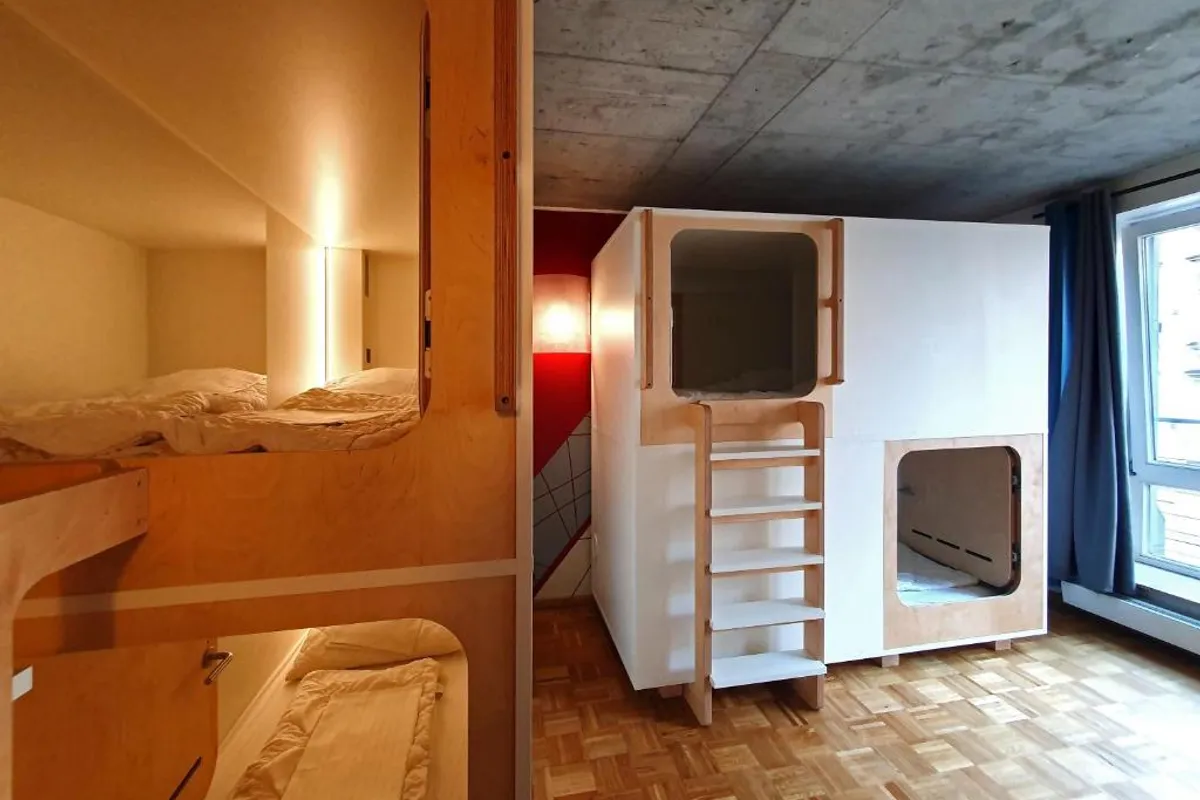 Five Elements Hostel and Capsules Frankfurt photo 3