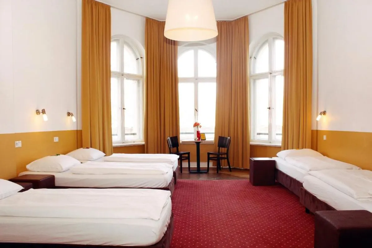 Grand Hostel Berlin Classic photo 2