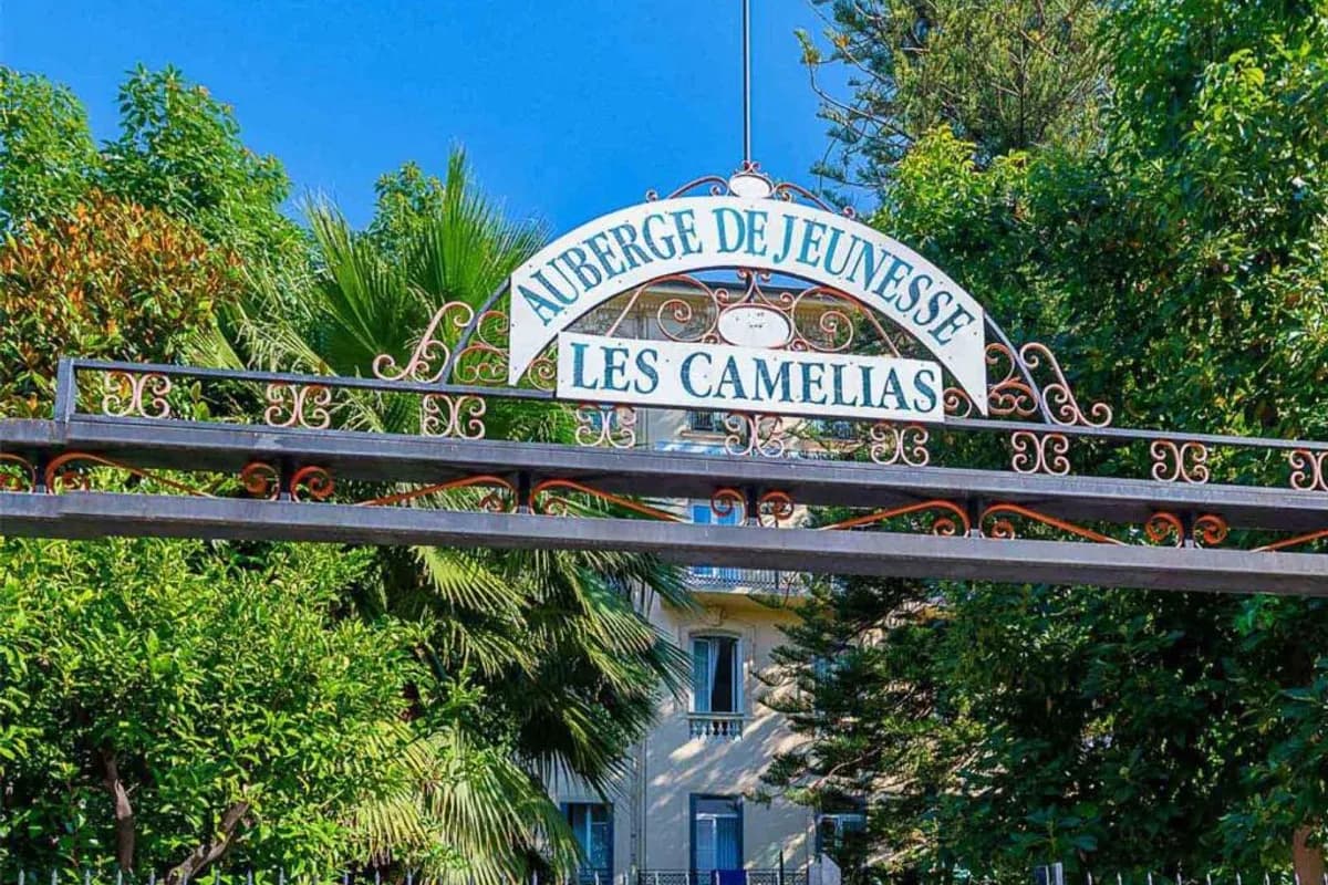 Auberge de Jeunesse HI Nice Les Camélias