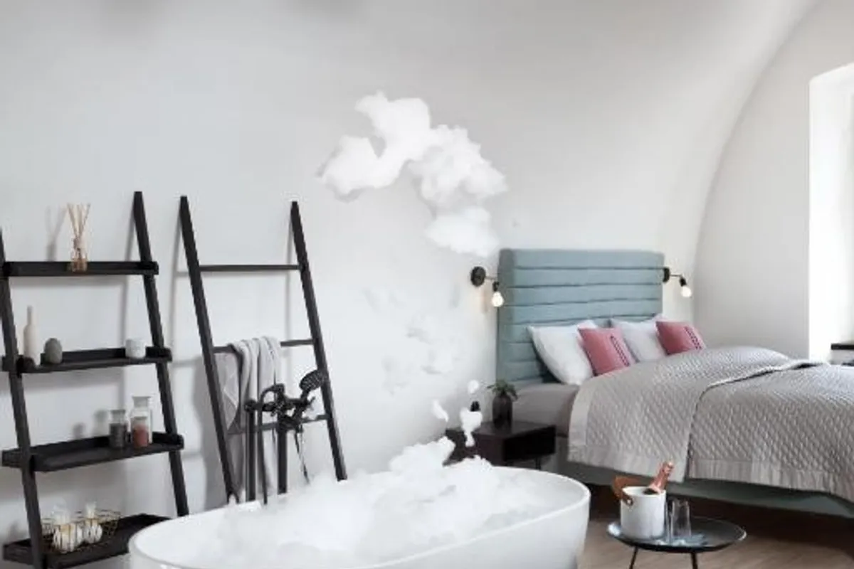 Long Story Short Hostel and Cafe