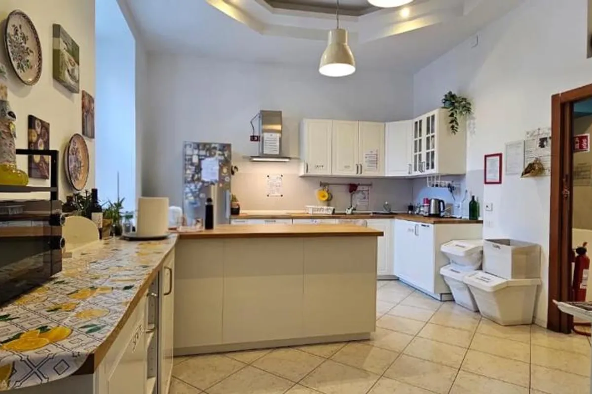 Hostel Mancini Naples photo 3