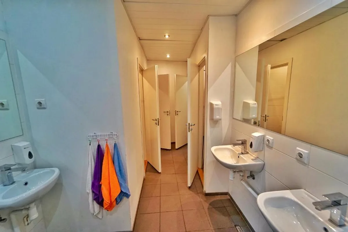 The Monks Bunk Hostel & Bar photo 3