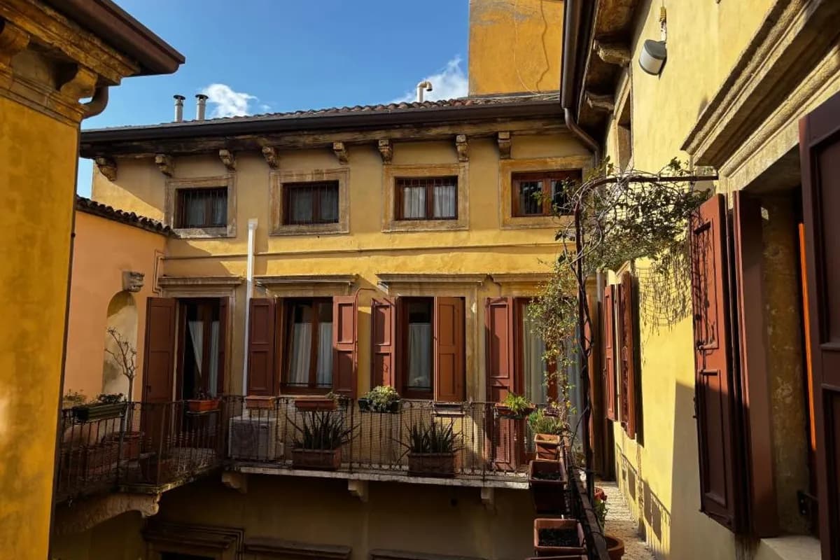 Protezione della Giovane photo 2