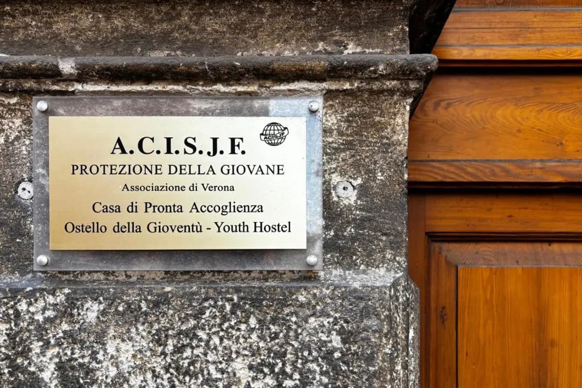 Protezione della Giovane photo 3