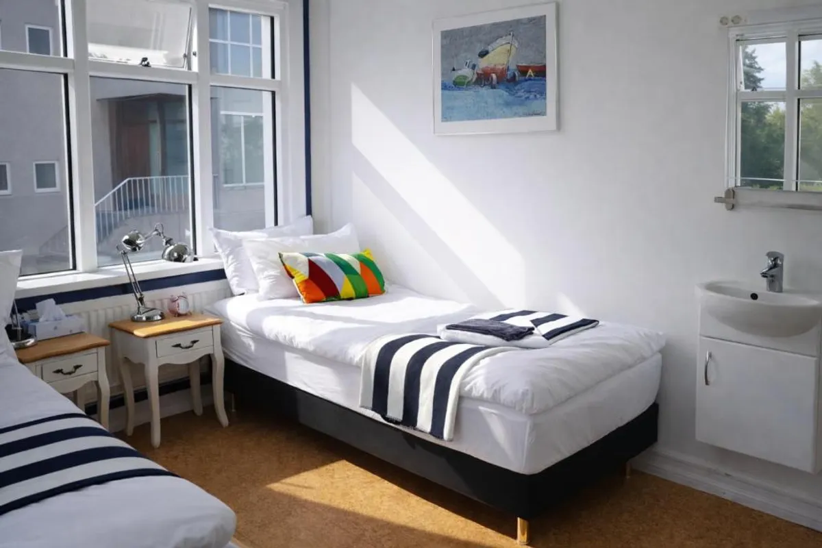 Refurinn Reykjavik Guesthouse photo 2