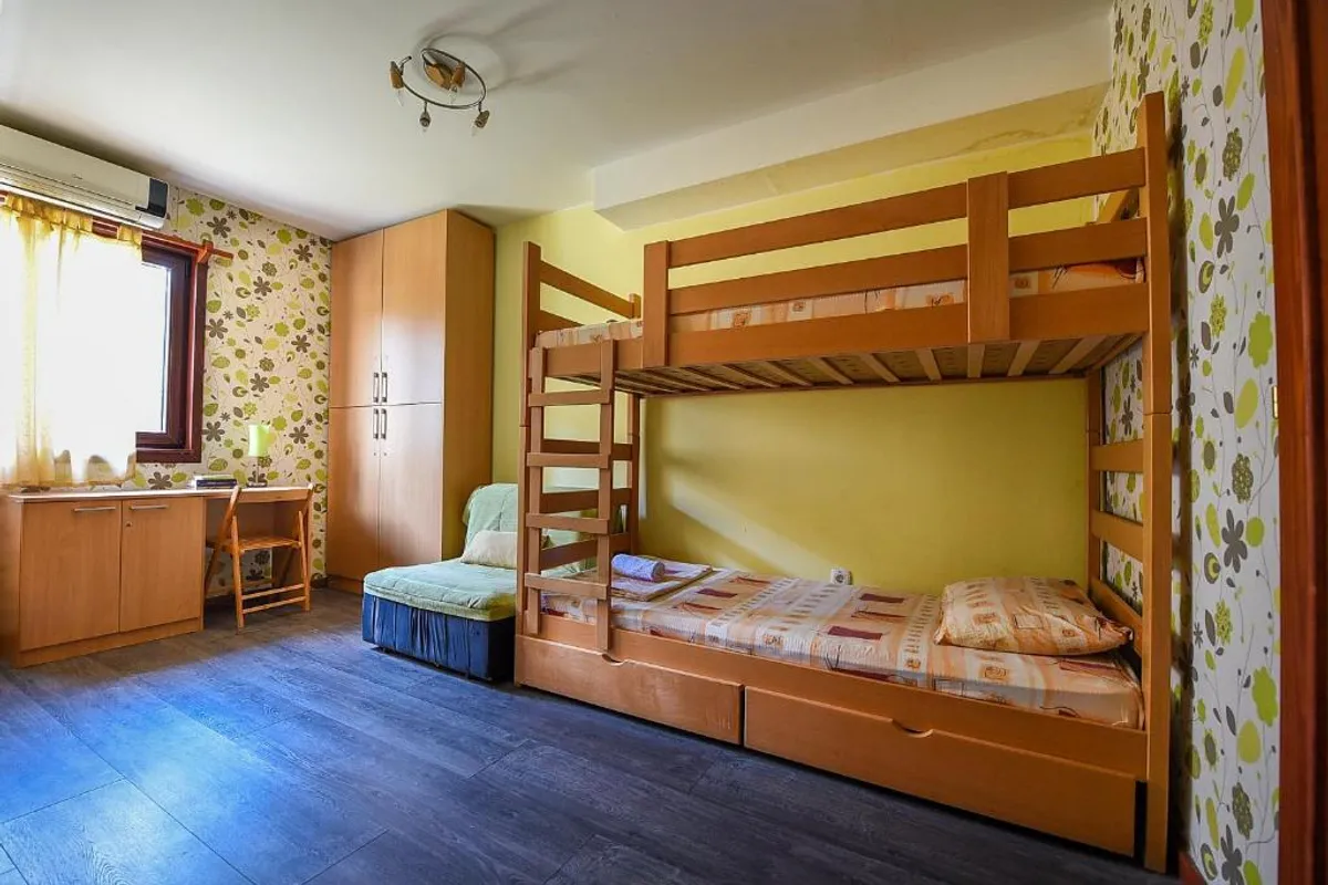 San Art Floating Hostel photo 2