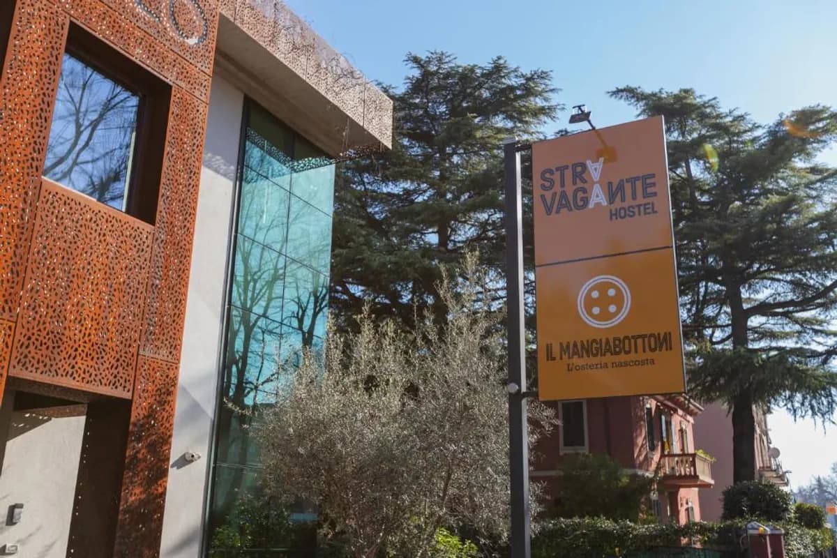 StraVagante Hostel and Rooms photo 3