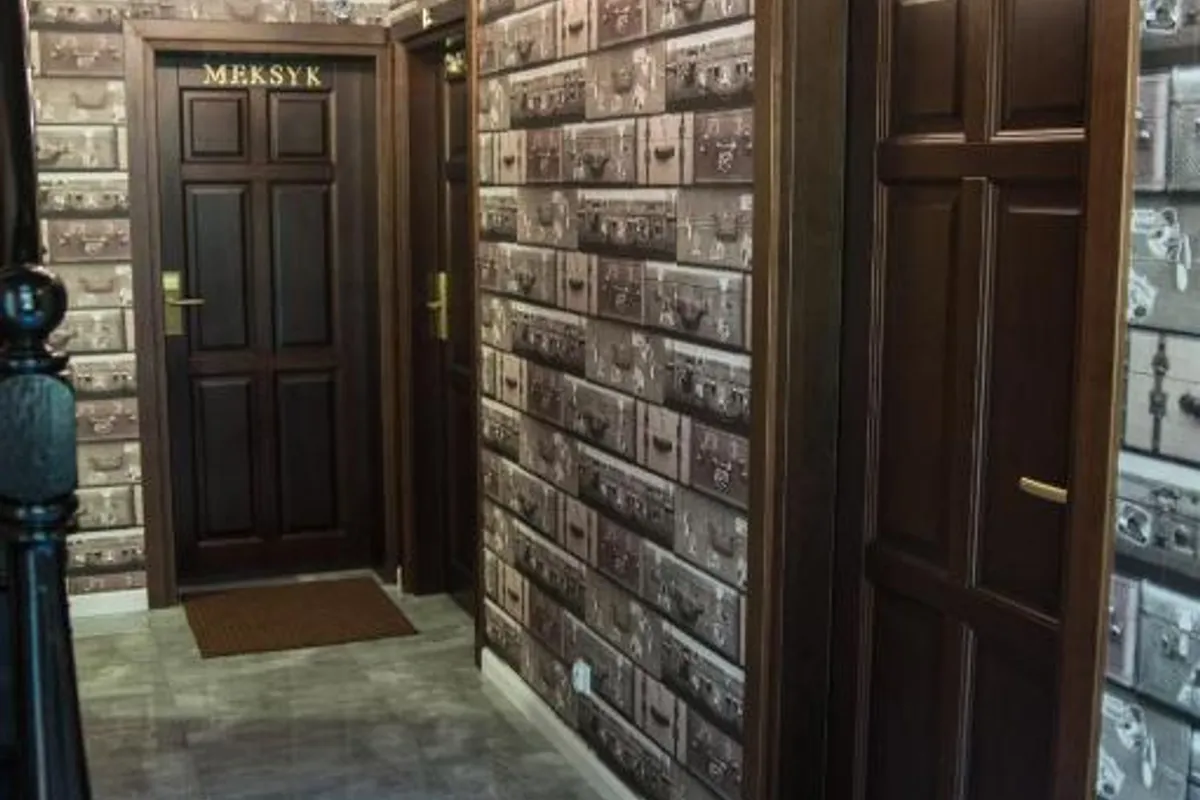 World Hostel - Old Town photo 3