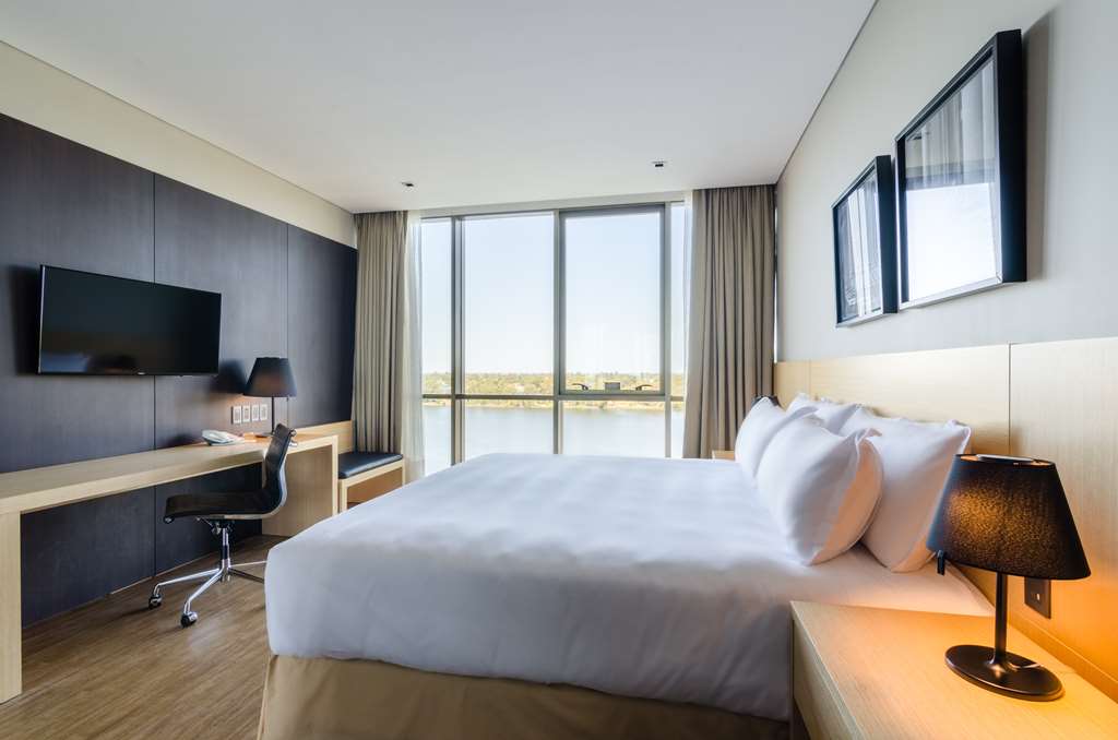 Hampton by Hilton Montevideo Carrasco photo 4