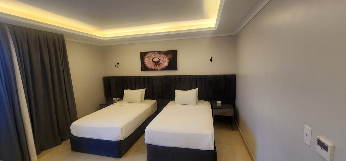 Grand Plaza Hotel - Octobar photo 4
