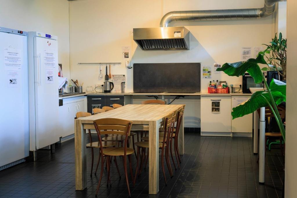 Auberge de Jeunesse HI Amiens photo 3