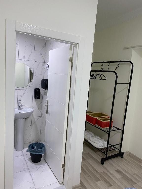 Deeps Hostel Ankara 2 photo 3
