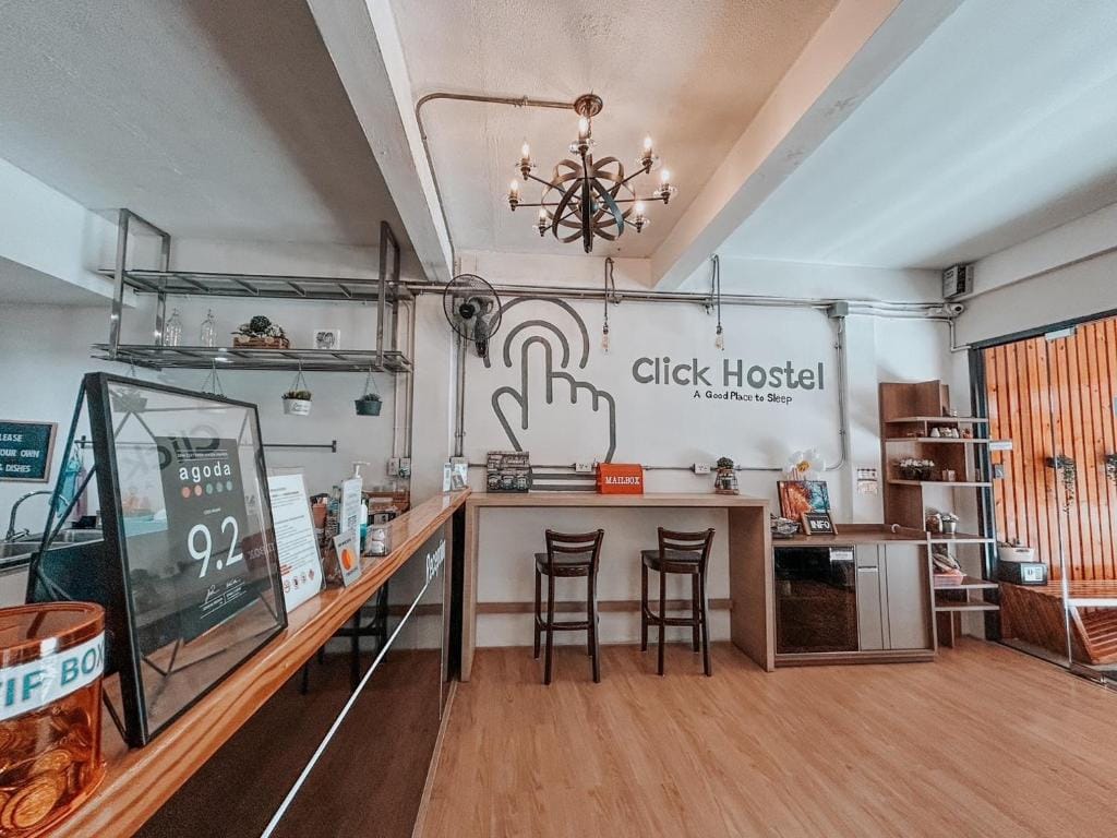 Click Hostel photo 4