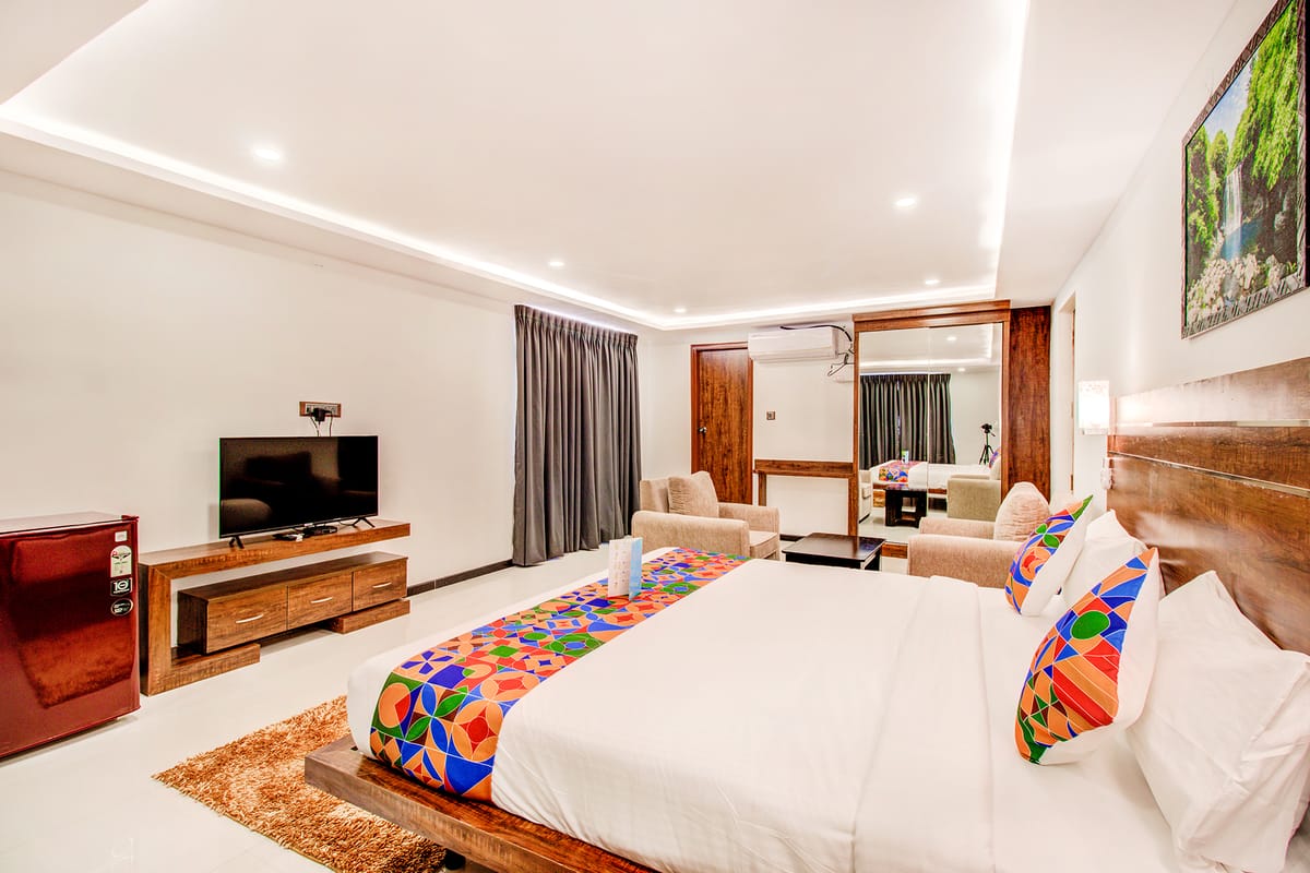 FabHotel The Royal Suites - Hotel in BTM Layout
