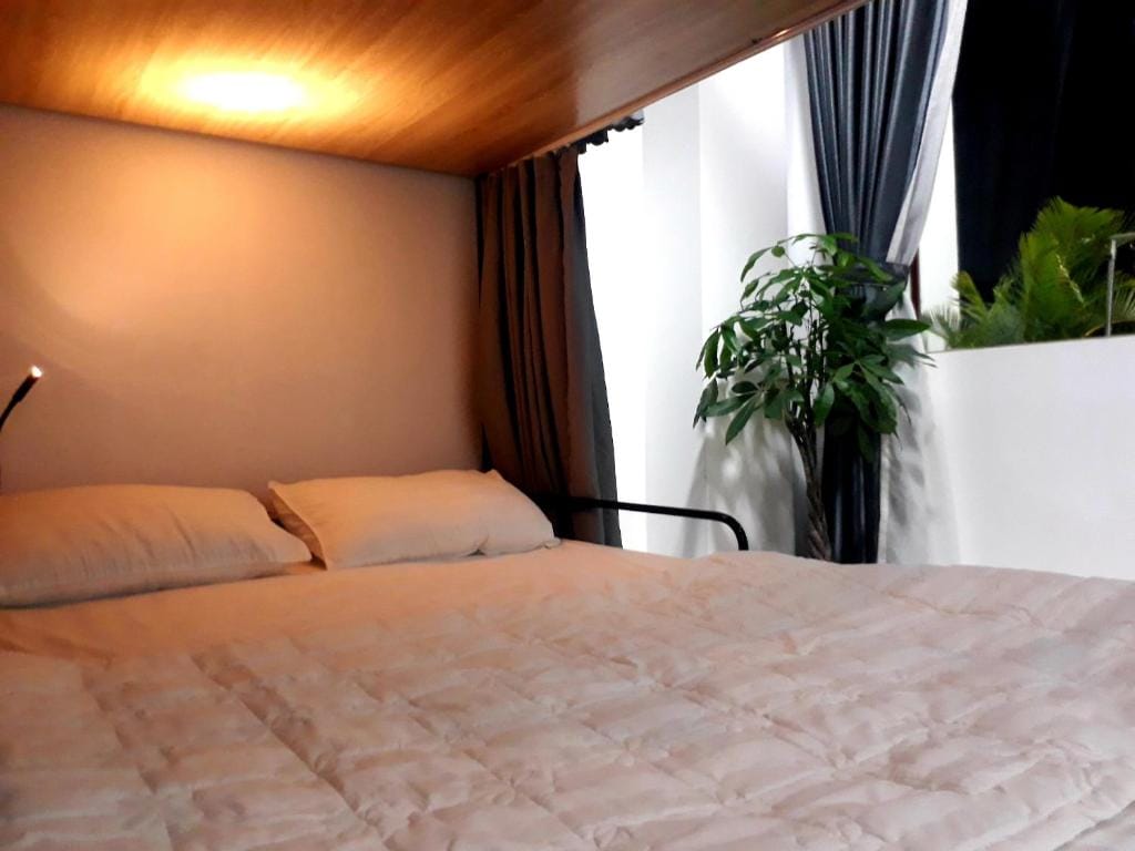 Adora Dorm bed in the center with balcony and rooftop since 2026 photo 3