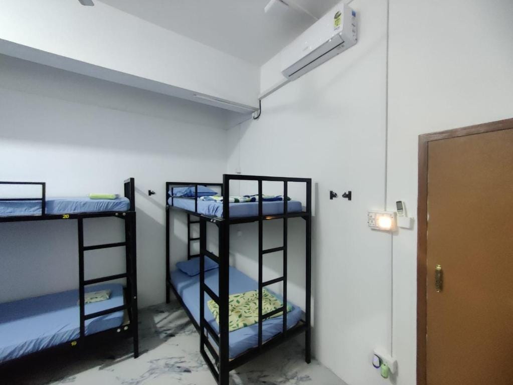 NestIQ Hostel photo 2