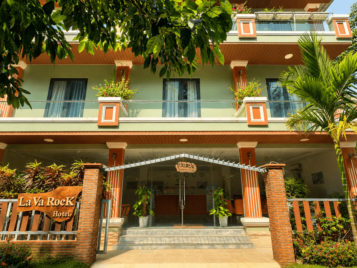 Lava Rock Viet Nam Lodge photo 2