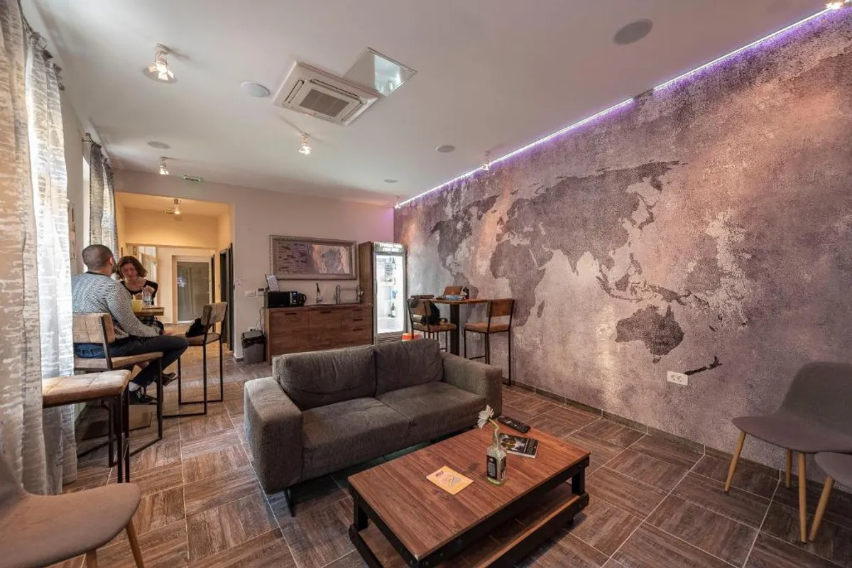 Downtown Boutique Hostel photo 3