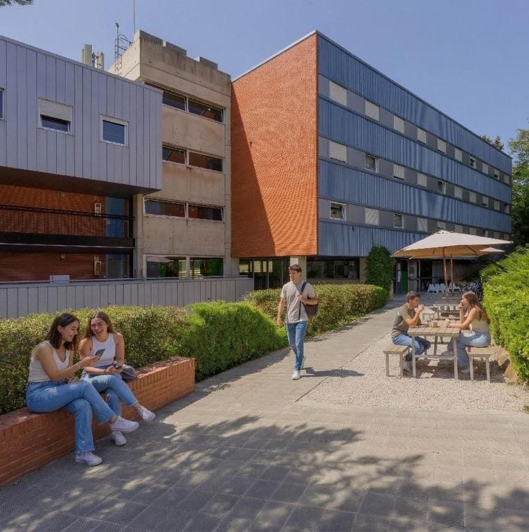 Residencia Universitaria Resa Campus de Montilivi photo 4