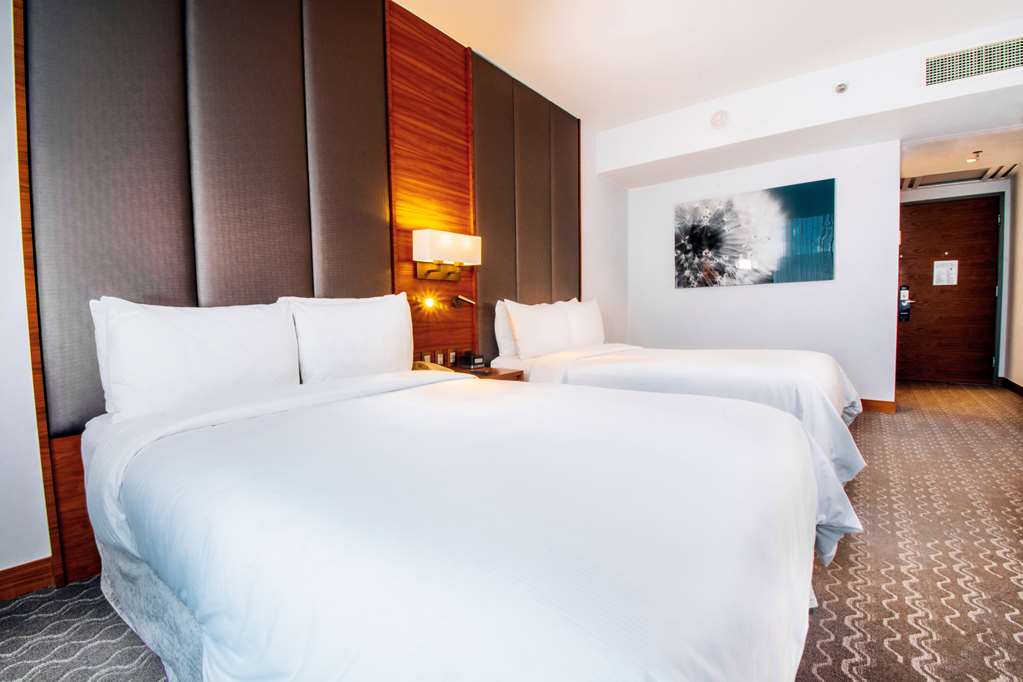 DoubleTree by Hilton Mexico City Santa Fe photo 4