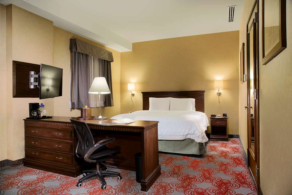 Hampton Inn & Suites Mexico City - Centro Historico photo 3