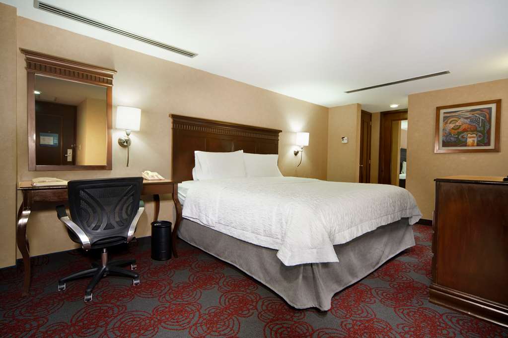 Hampton Inn & Suites Mexico City - Centro Historico photo 4