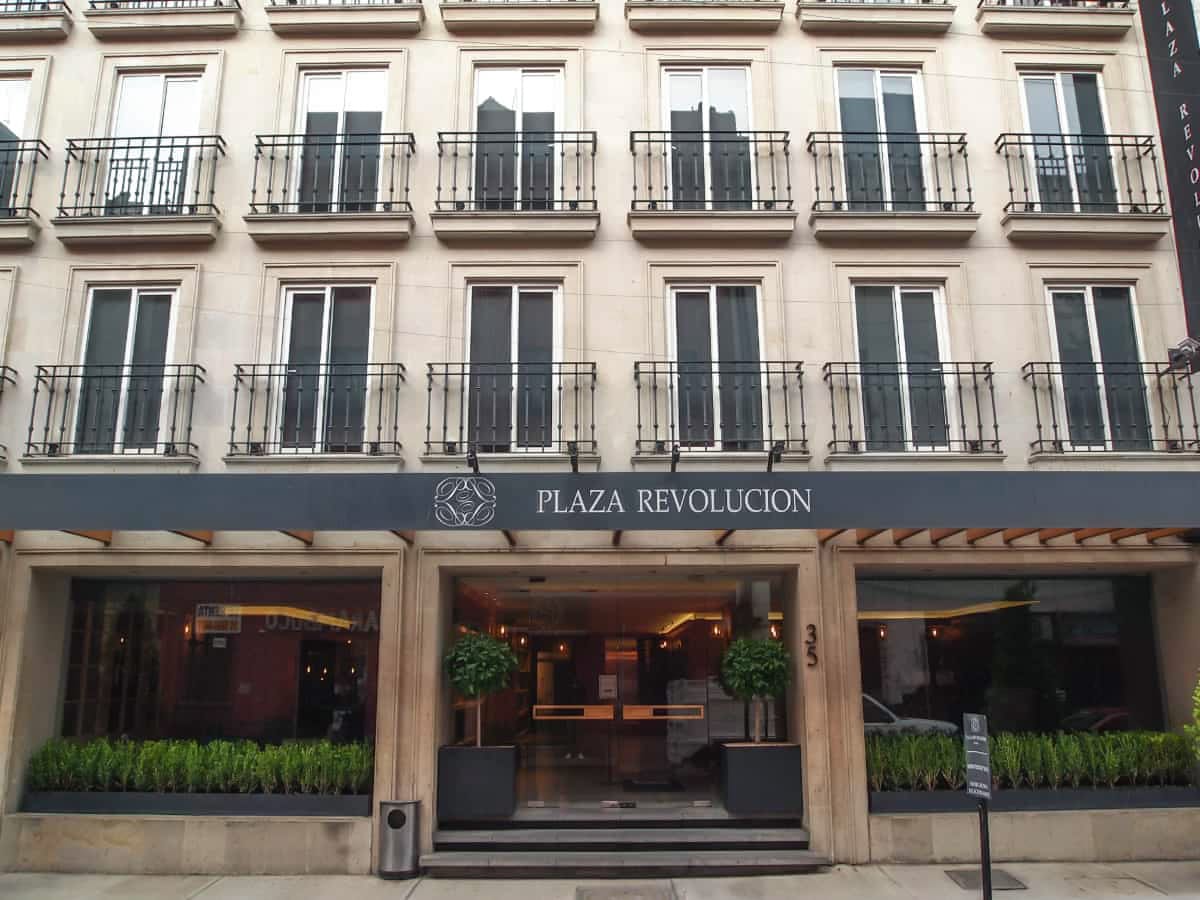 Hotel Plaza Revolución