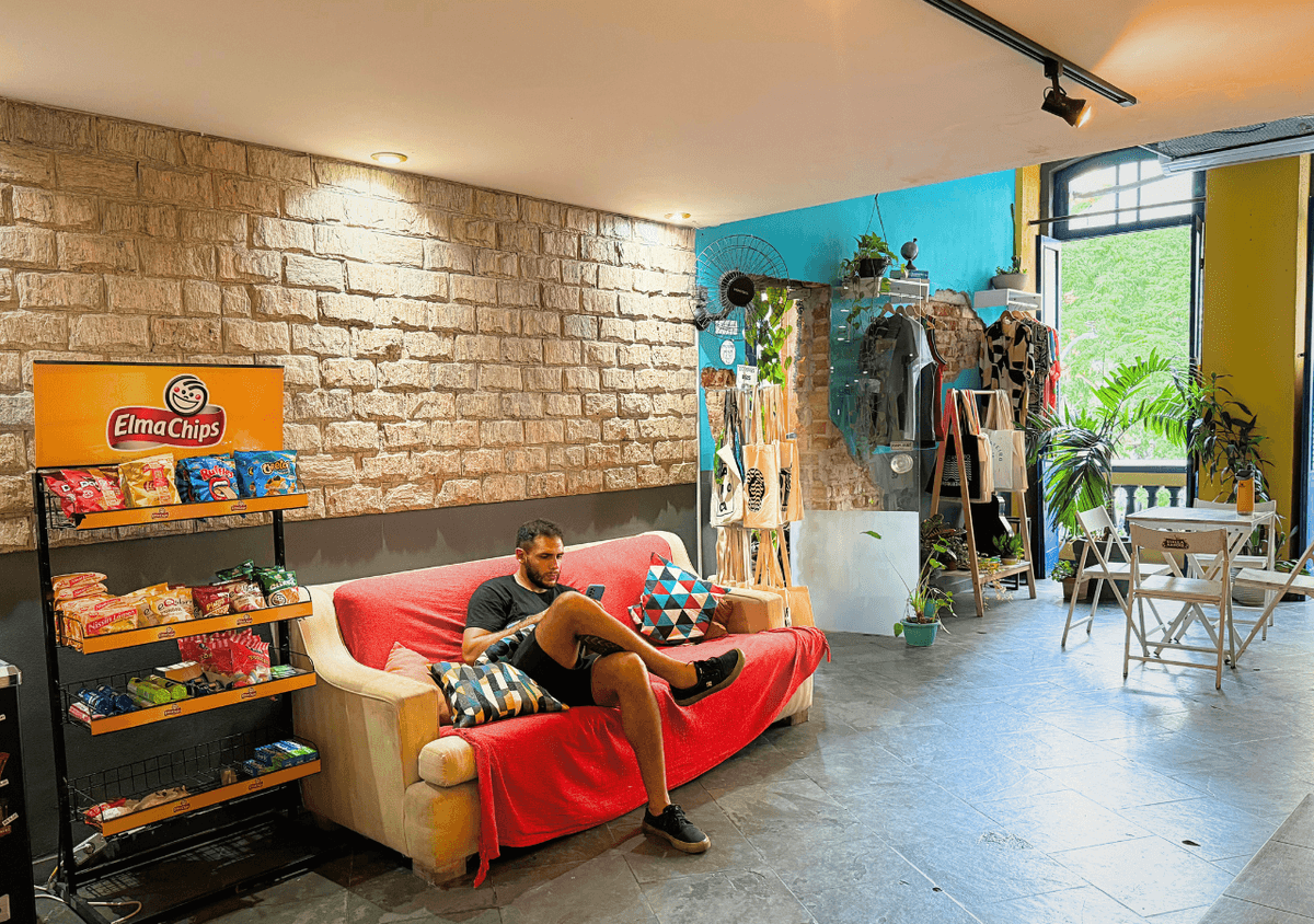 Por el Mundo Hostel photo 3