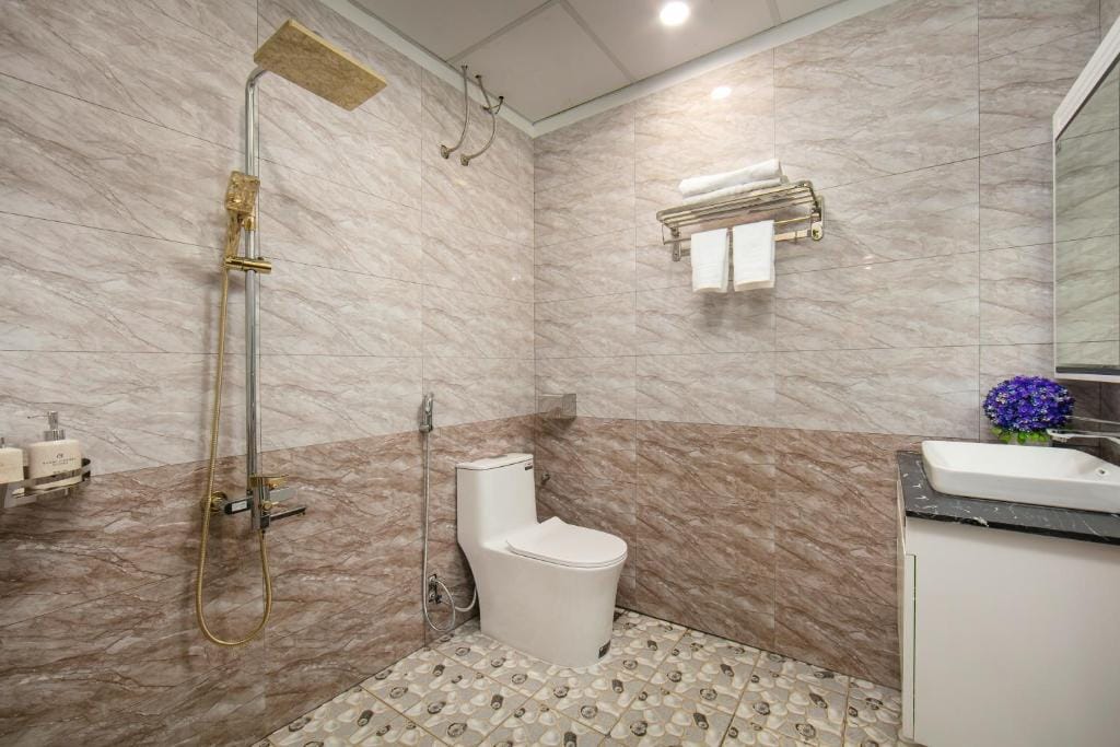 Hanoi Airport Suites Hostel & Travel photo 3