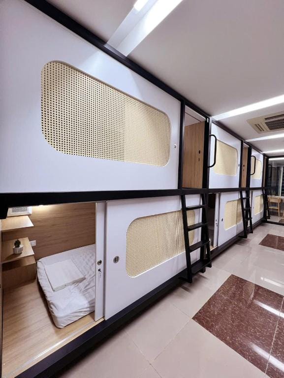 Hanoi Railway Capsule Hostel photo 2