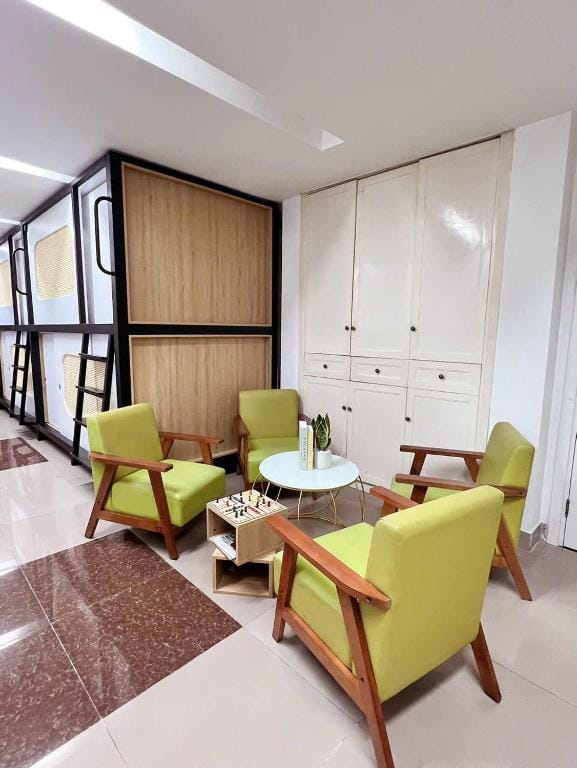 Hanoi Railway Capsule Hostel photo 4