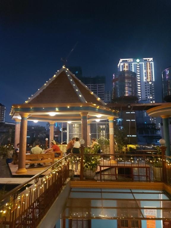 Saigon Rooftops Hostel photo 4