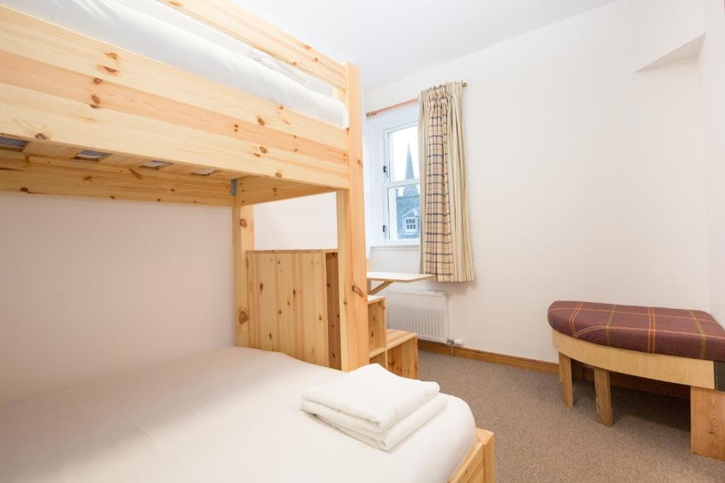 Black Isle Bar & Rooms photo 2