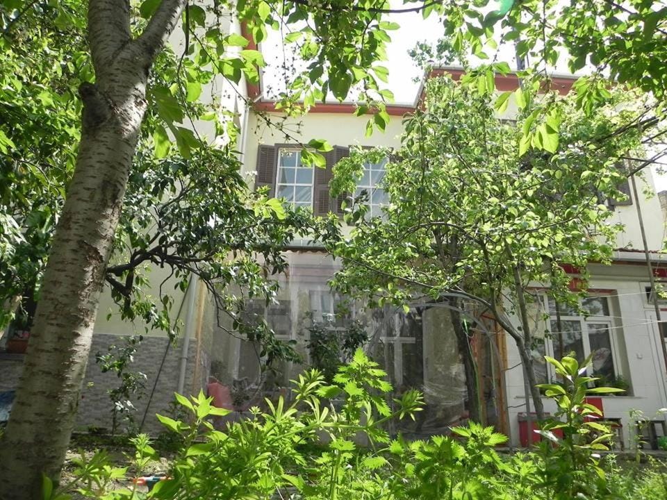 Lotus Garden Hostel Izmir photo 2