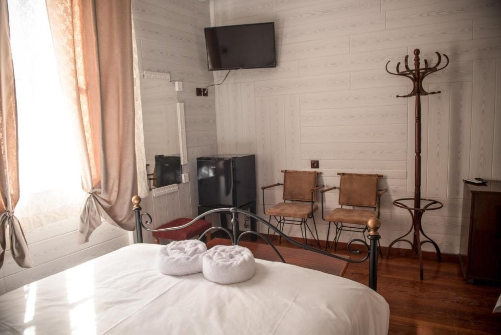 1920's Rooms & Beds photo 4