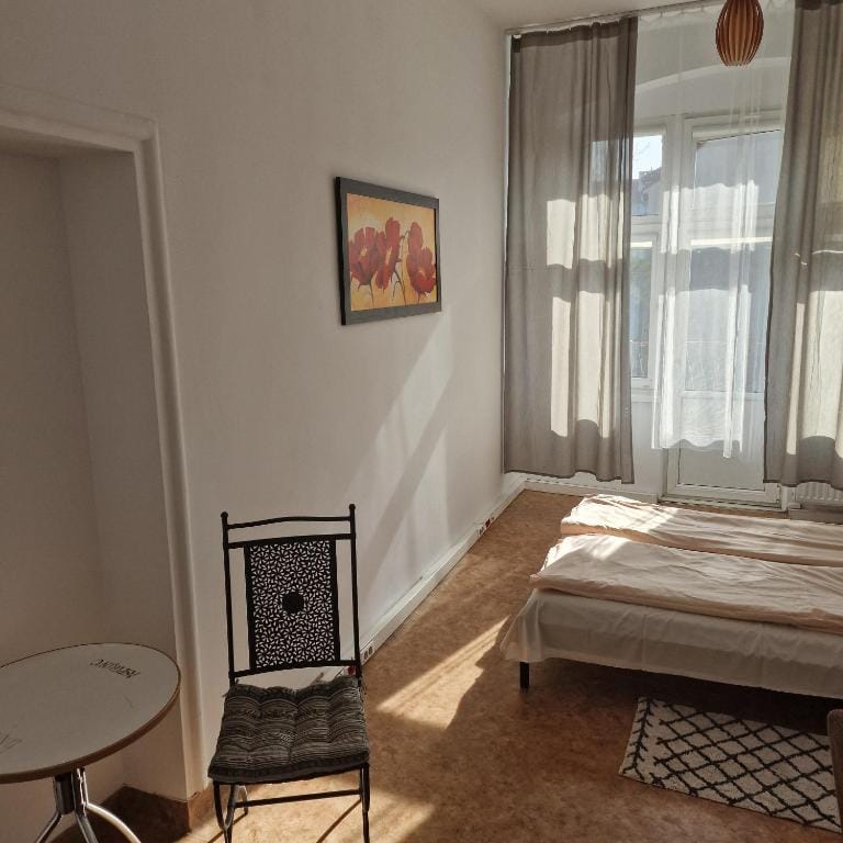 Hostel J17 photo 4