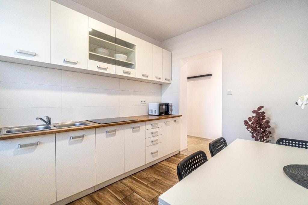 Hostel PW INVEST HOME photo 4