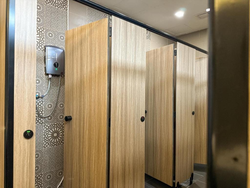 Traveller Ark Hotel and Bunks photo 4