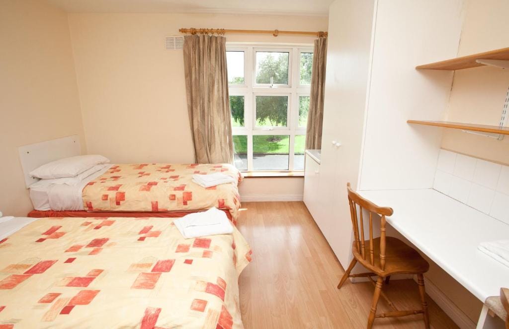 Courtbrack Accommodation - Off Campus Accommodation photo 2