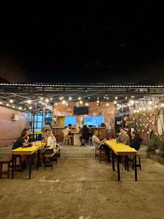 Cheese Hostel Manila photo 4