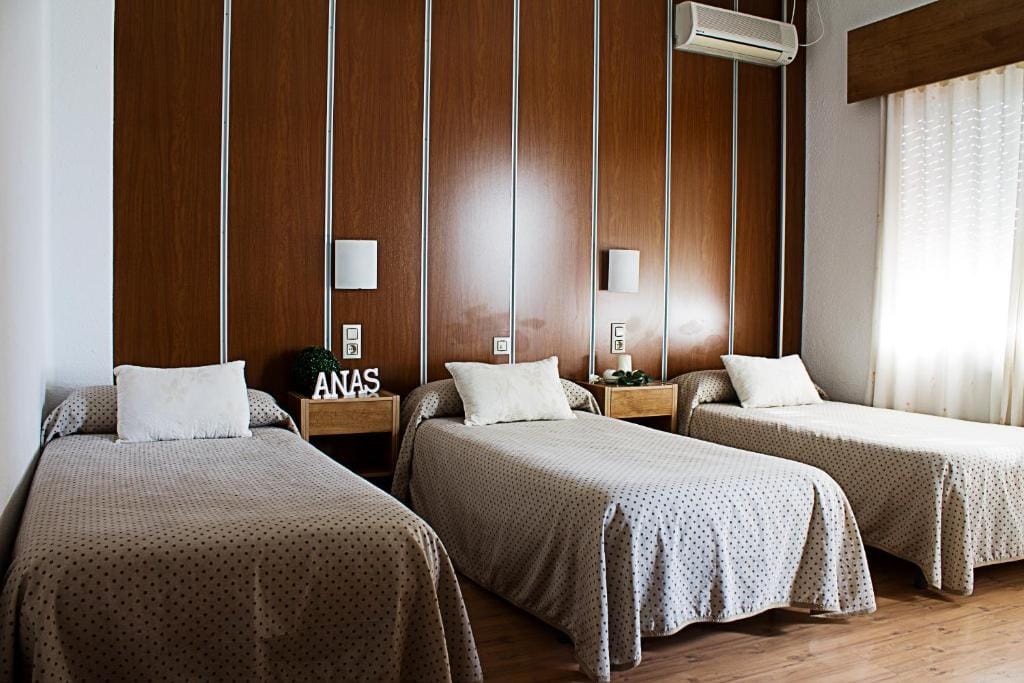 Hostal Anas photo 2
