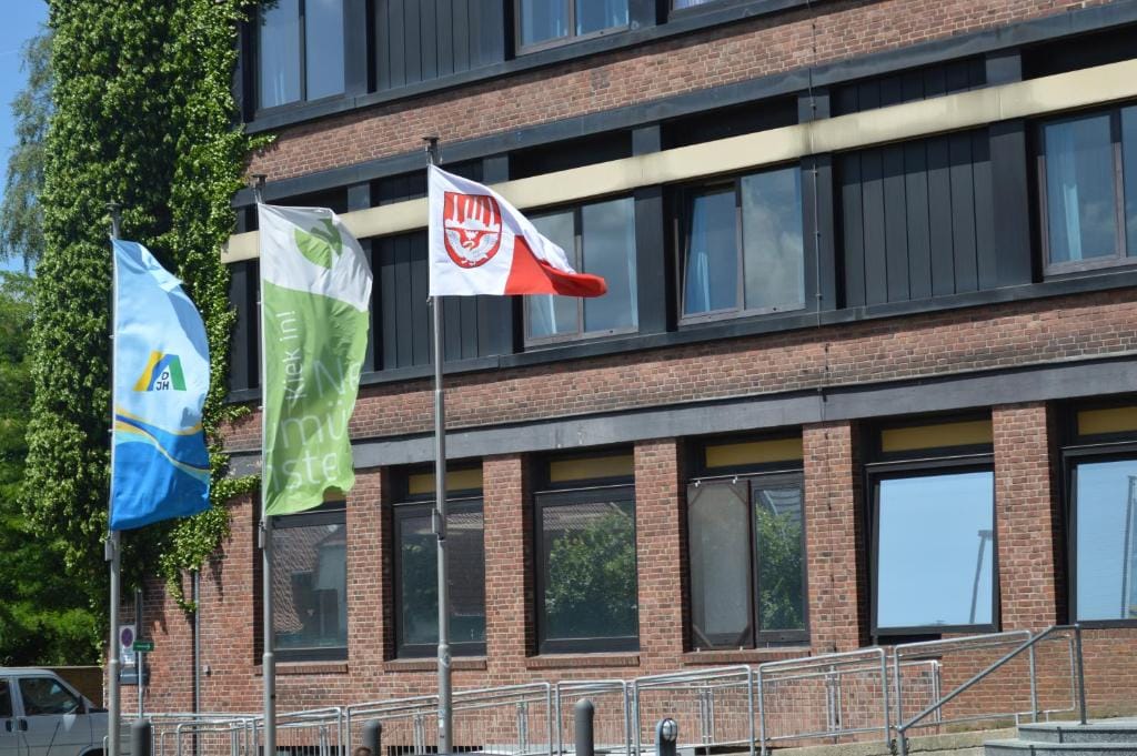 Neumünster hero