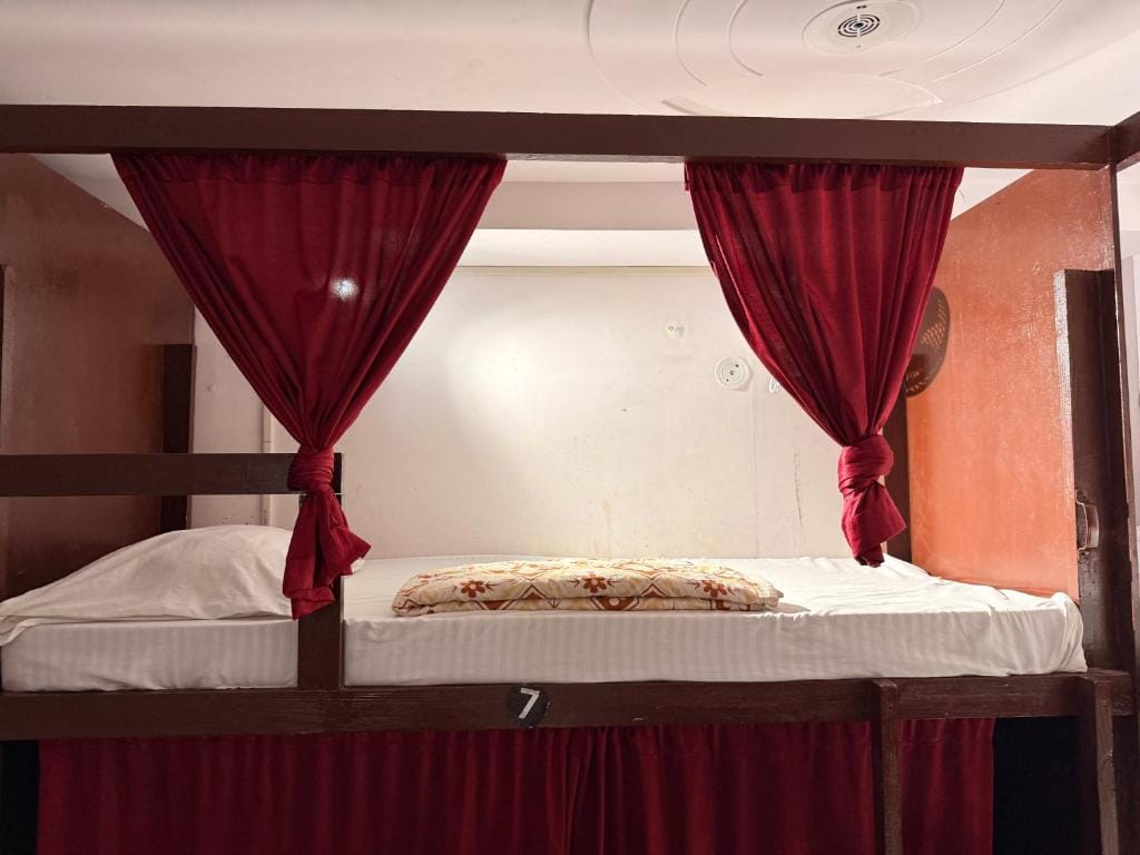 Cozy Inn Hostel photo 2