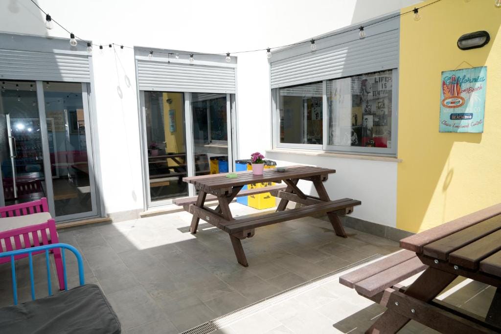 NEW ART BEACH HOSTEL- Albergue Juvenil photo 4